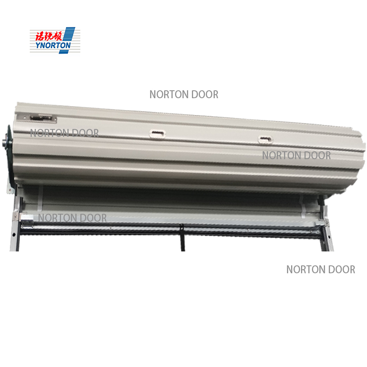 10 × 10 Roller atea biribilkatu