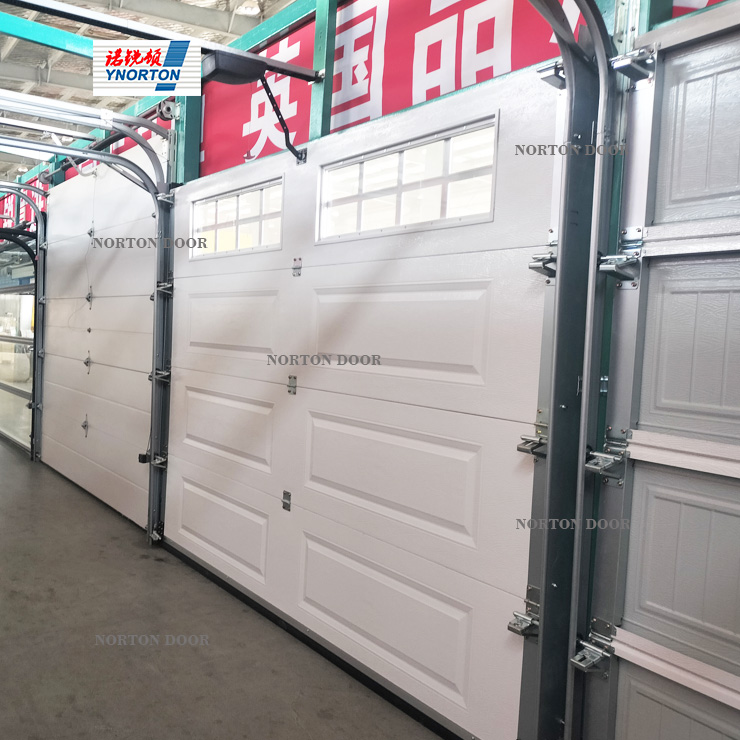 Garaje-ateen ohiko mantentze-lanetarako bost puntu gakoak: trikimailu hauek haien zerbitzu-bizitza luzatzen laguntzen dute