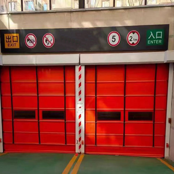 PVC azkar pilatzeko atea